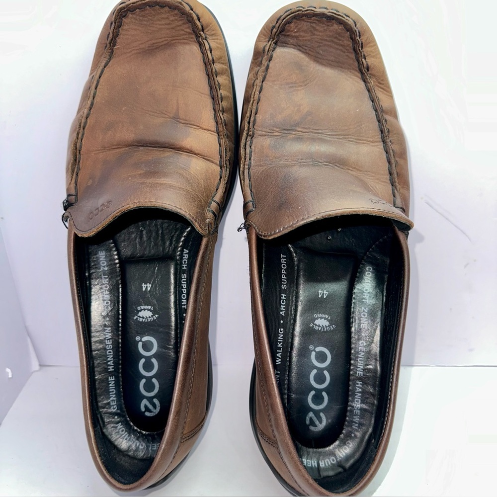 EUC ECCO Men's Leather Loafer - EU 44 with Extra Width